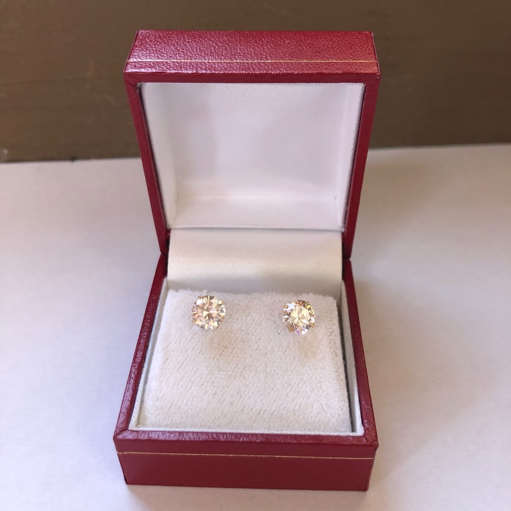 14k CZ Studs